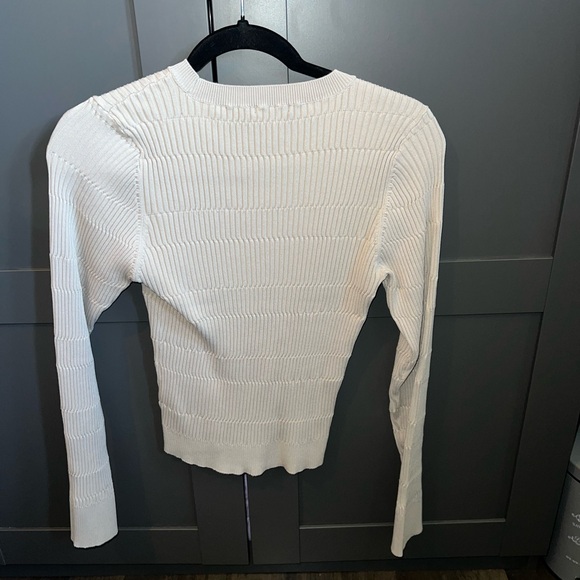 Dynamite Cream Ribbed Crew Neck Sweater - Picture 3 of 3